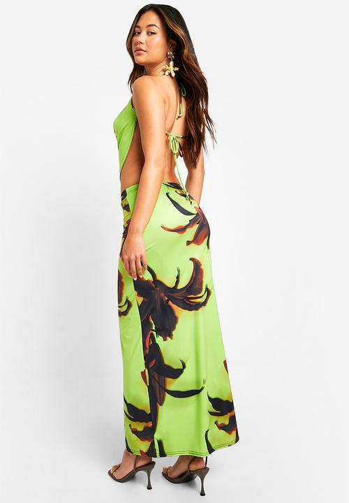 boohoo - Large scale floral slinky cowl cami & maxi skirt - lime