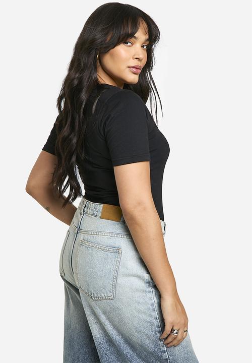 boohoo - Boohoo Basics Plus Cotton Square Neck Short Sleeve Bodysuit - Black