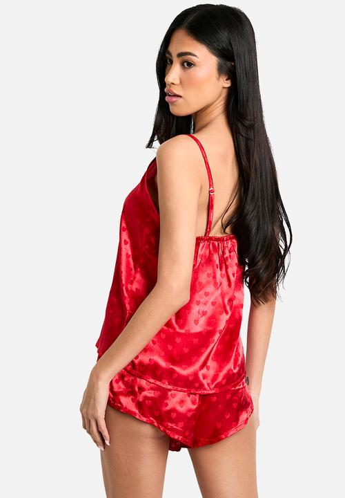 boohoo - Satin heart jacquard cami & shorts pyjama set - red