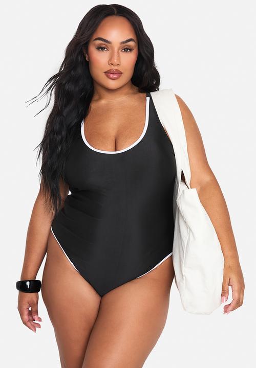 boohoo - Plus Contrast Binding Swimsuit - Black