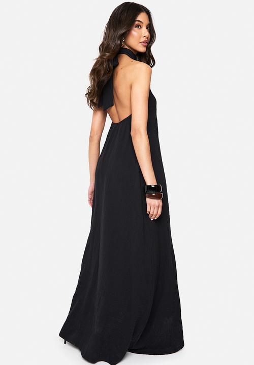 boohoo - Cheesecloth halterneck maxi dress - black