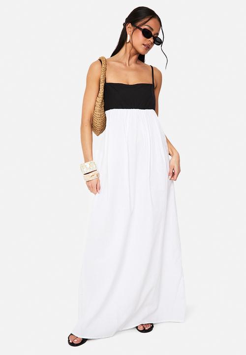 boohoo - Contrast linen smock maxi dress - black & white