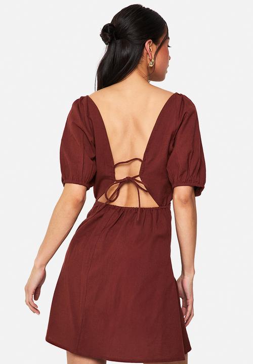 boohoo - Linen tie back mini dress - red
