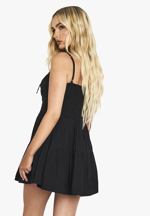 boohoo - Cotton milkmaid mini dress - black