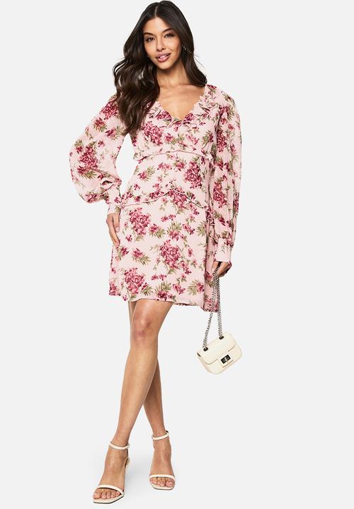 boohoo - Floral chiffon ruffle mini dress - pink