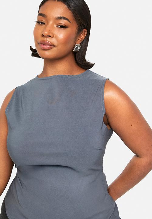 boohoo - Plus Bengaline Ruched Asymmetric Hem Top - Slate