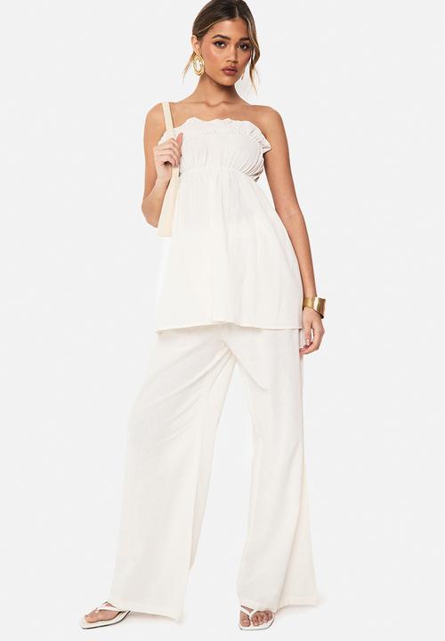 boohoo - Linen look longline bandeau and wide leg trouser co-ord - white