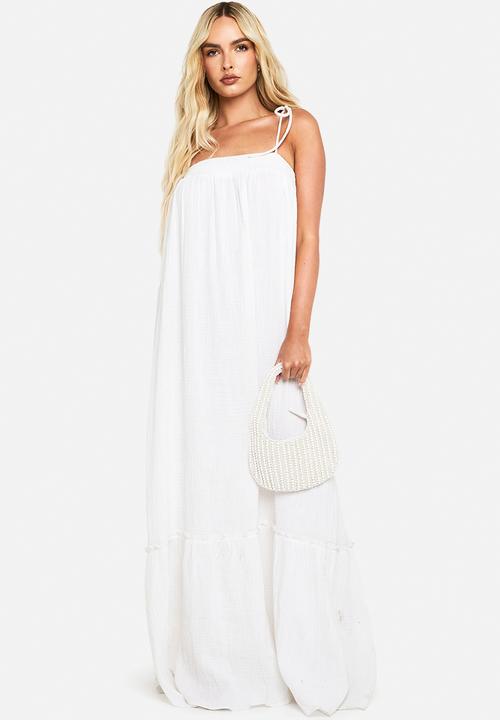 boohoo - Textured smock maxi dress - white