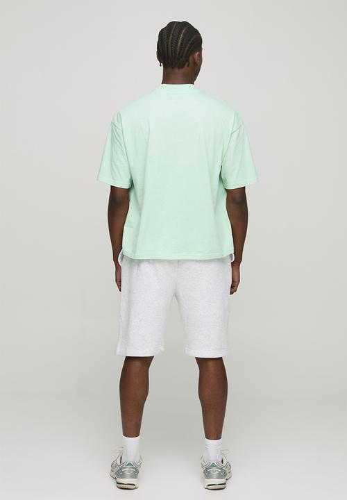 boohooMAN - Oversized Boxy Extended Neck T-shirt - Mint