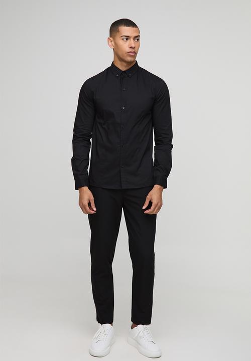 boohooMAN - Slim Fit Basic Long Sleeve Collared Shirt - Black