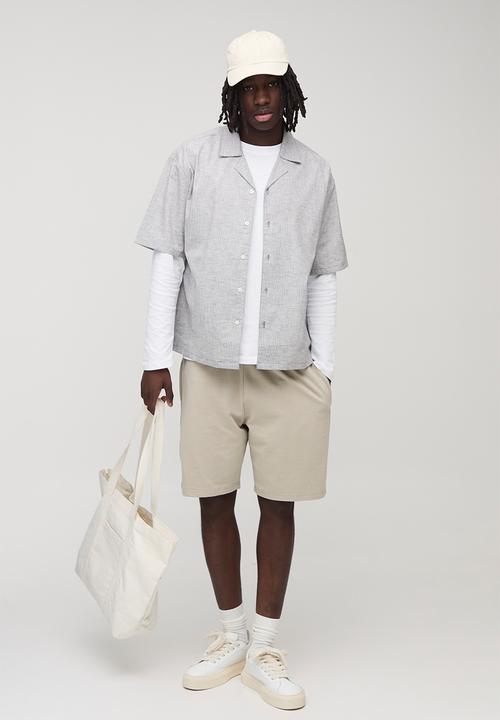 boohooMAN - Oversized Micro Check Double Pocket Revere Shirt - Grey