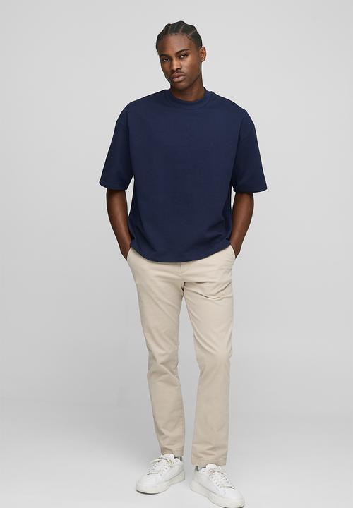 boohooMAN - Oversized Boxy Extended Neck Heavyweight T-shirt - Navy