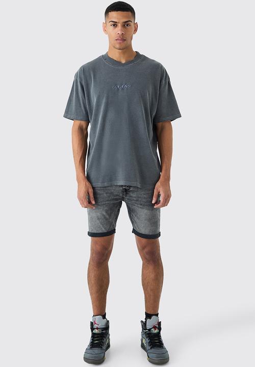 boohooMAN - Skinny Stretch Denim Shorts In Charcoal - Charcoal