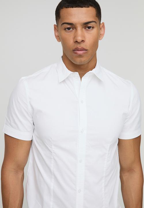 boohooMAN - Slim Fit Basic Short Sleeve Collared - White