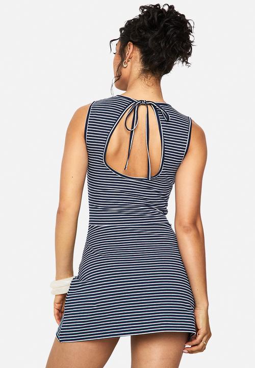 boohoo - Stripe sleeveless a-line mini dress - navy