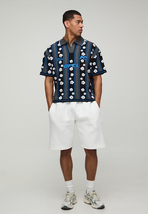 boohooMAN - Oversized Boxy Varsity Jacquard Knitted Polo - Black
