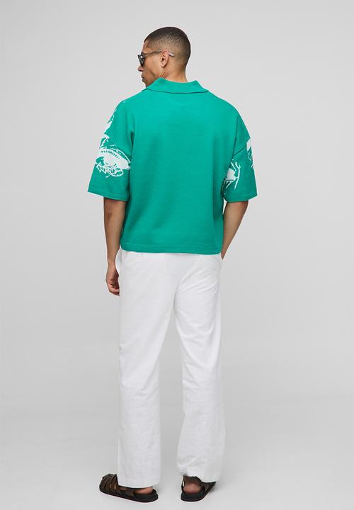 boohooMAN - Oversized Boxy Line Drawing Knitted Polo - Green