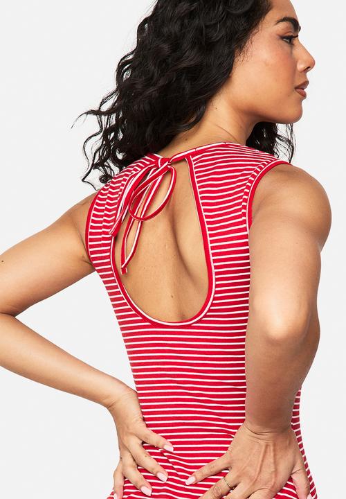 boohoo - Stripe sleeveless a-line mini dress - red