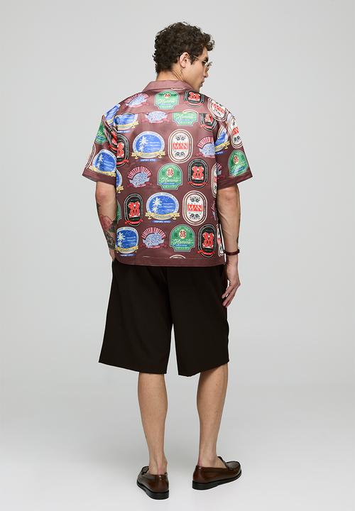 boohooMAN - Oversized Short Sleeve Border Print Satin Shirt - Brown