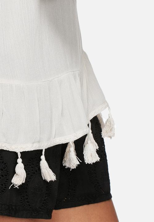 Vero Moda - Wonda tassle top