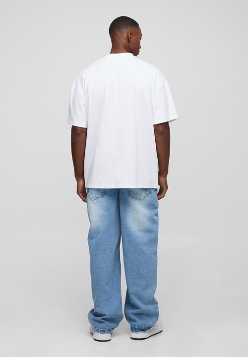 boohooMAN - Relaxed Rigid Jeans in Light Blue - Light Blue