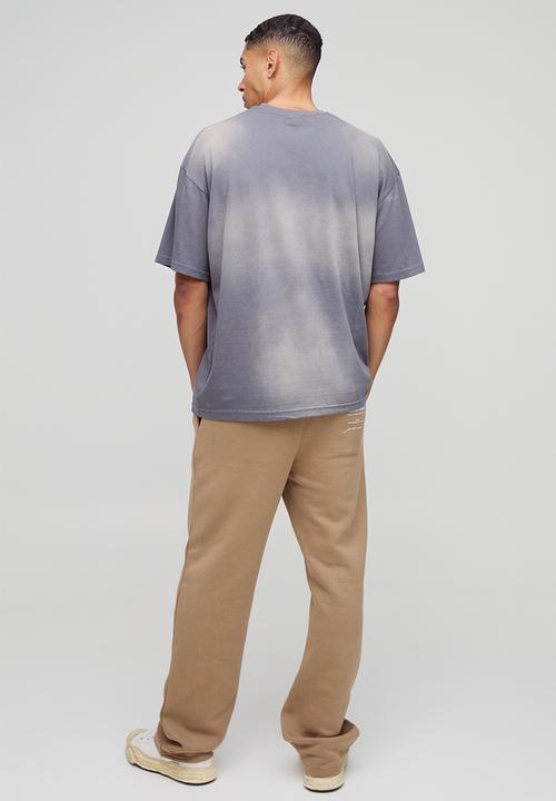 boohooMAN - Oversized Spray Wash Crew Neck T-Shirt - Slate