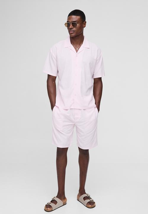 boohooMAN - Oversized Revere Linen Short Sleeve Shirt - Baby Pink
