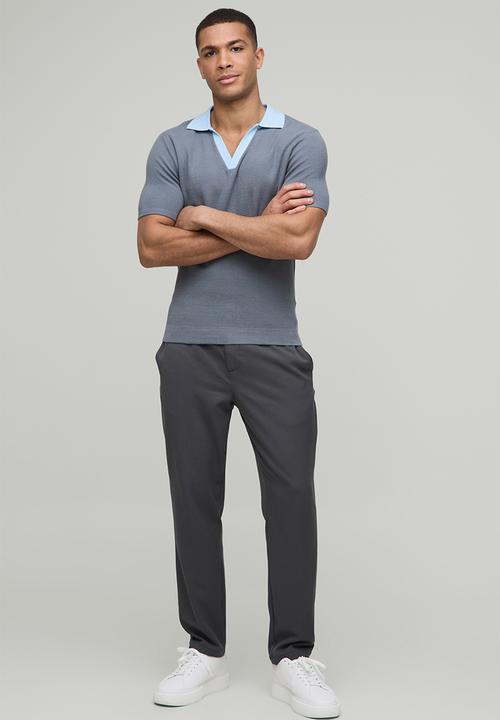boohooMAN - Muscle Fit Contrast Collar Knitted Polo - Slate Blue
