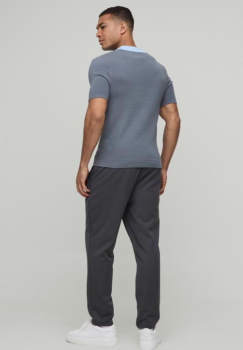 boohooMAN - Muscle Fit Contrast Collar Knitted Polo - Slate Blue
