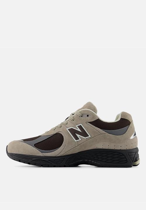 New Balance  - U2002R v1