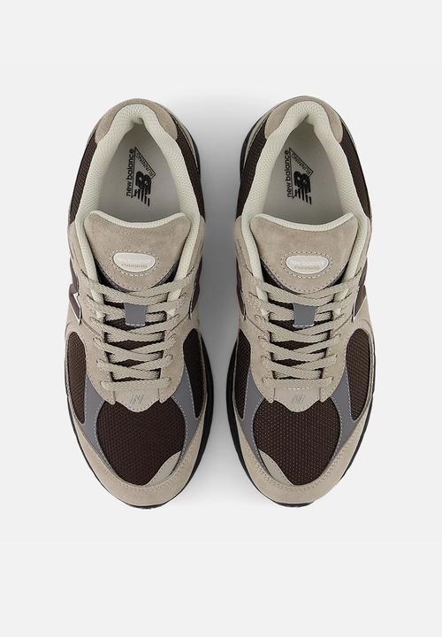 New Balance  - U2002R v1