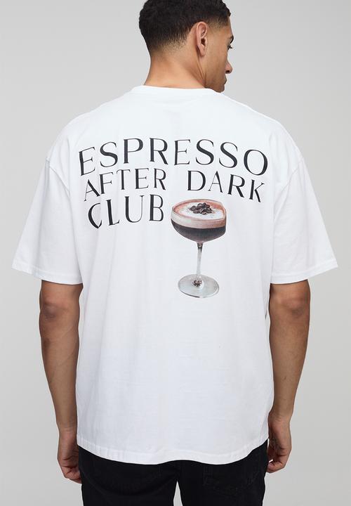 boohooMAN - Regular Fit Oversized Espresso Martini Graphic T-Shirt - white