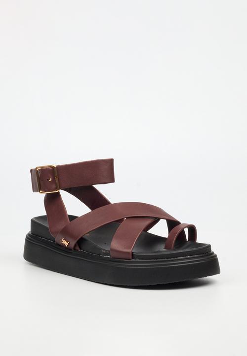 Rock & Co - Absolut 2 toe loop chunky sandal - wine combo