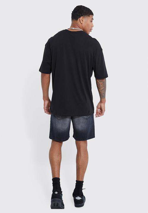 boohooMAN - Oversized Marble Heart Graphic T-shirt - Black