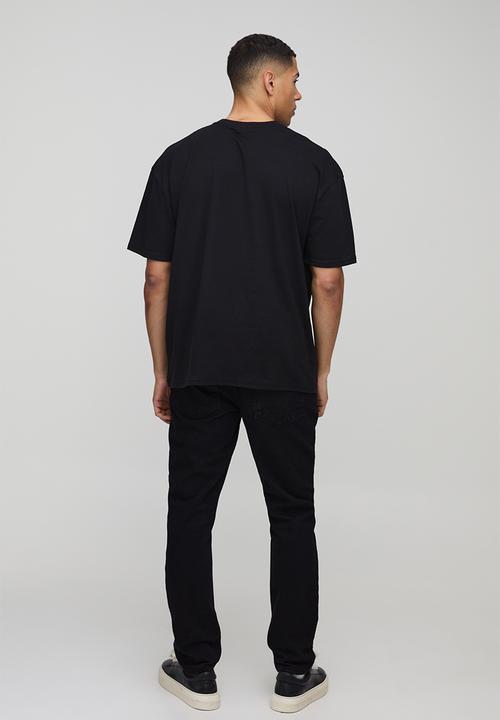 boohooMAN - Oversized Heartless Floral Skull Graphic T-Shirt - Black