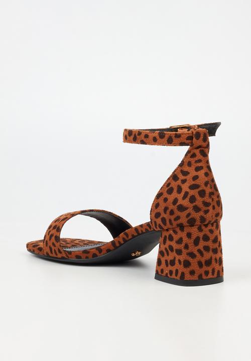 Butterfly Feet - Germaine 1 Open Toe Ankle Strap - Brown