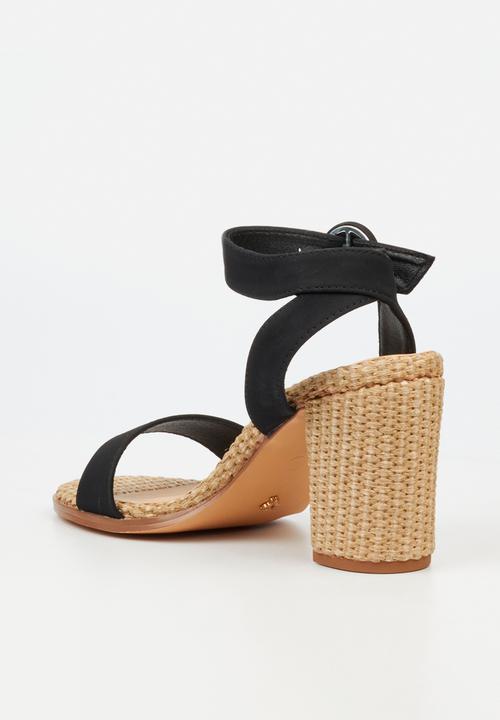 Butterfly Feet - Imogene 1 Open Toe Ankle Strap - Black
