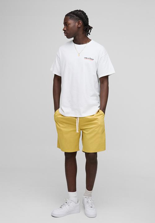 boohooMAN - Oversized Extended Neck Summer Lemon Print T-Shirt - white