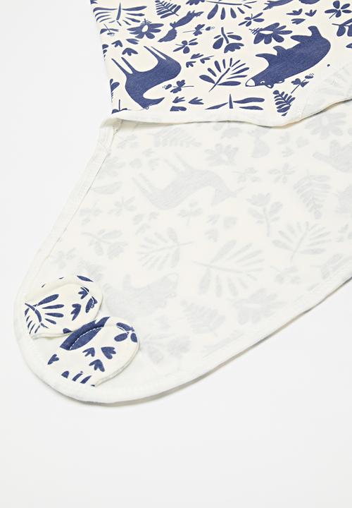 Pop Candy - Swaddle & hat set blue & white