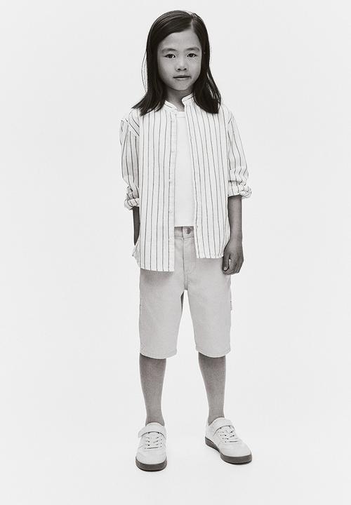 H&M - Carpenter shorts - light beige
