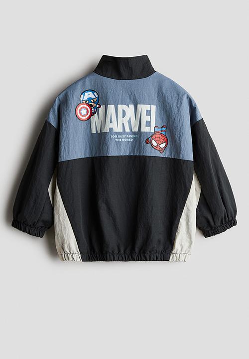 H&M - Printed windbreaker - dark grey/marvel 