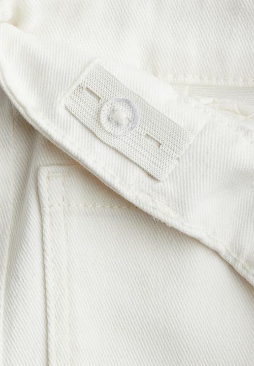 H&M - Cotton twill shorts - white