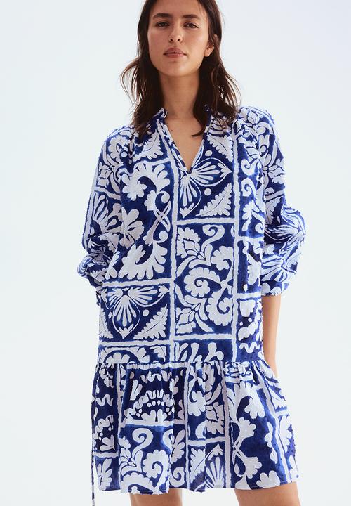 H&M - Plumeti dress - bright blue patterned