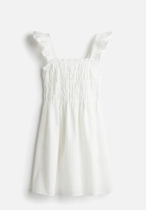 H&M - Smocked broderie anglaise dress - white
