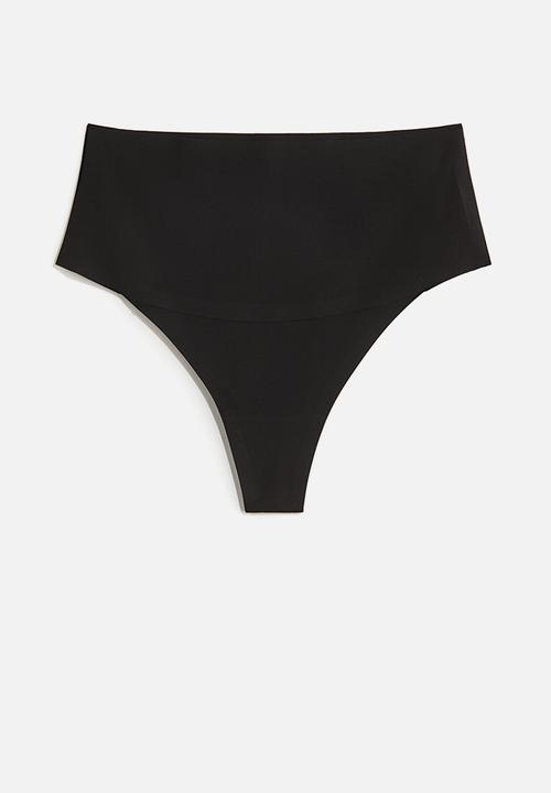 H&M - Medium shape thong briefs - black