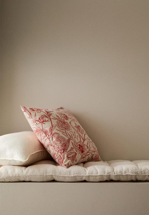 Patterned cushion cover - coral red/floral