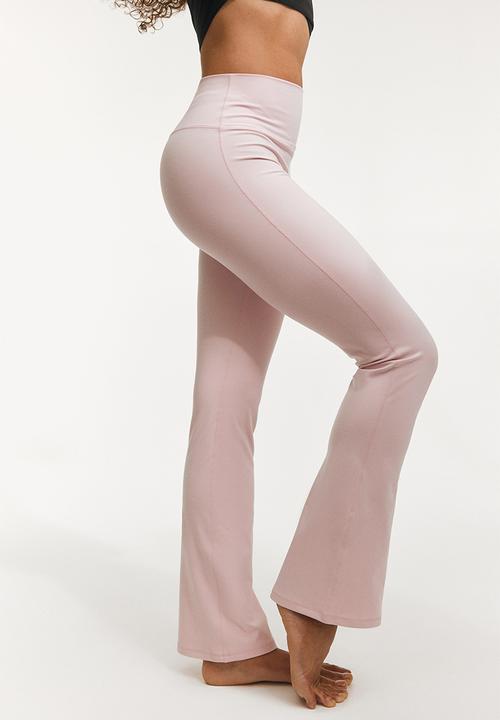 H&M - Flared sports leggings with softmove™ - pink