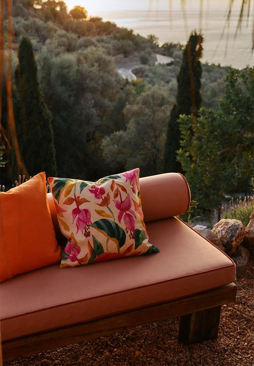 H&M - Patterned cushion cover - peach pink/floral 