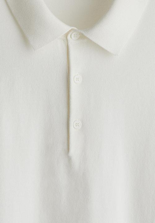H&M - Regular fit fine-knit polo shirt - white