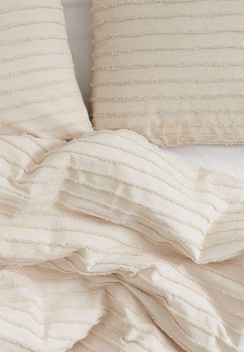 H&M - Tufted double/king duvet cover set - light beige 